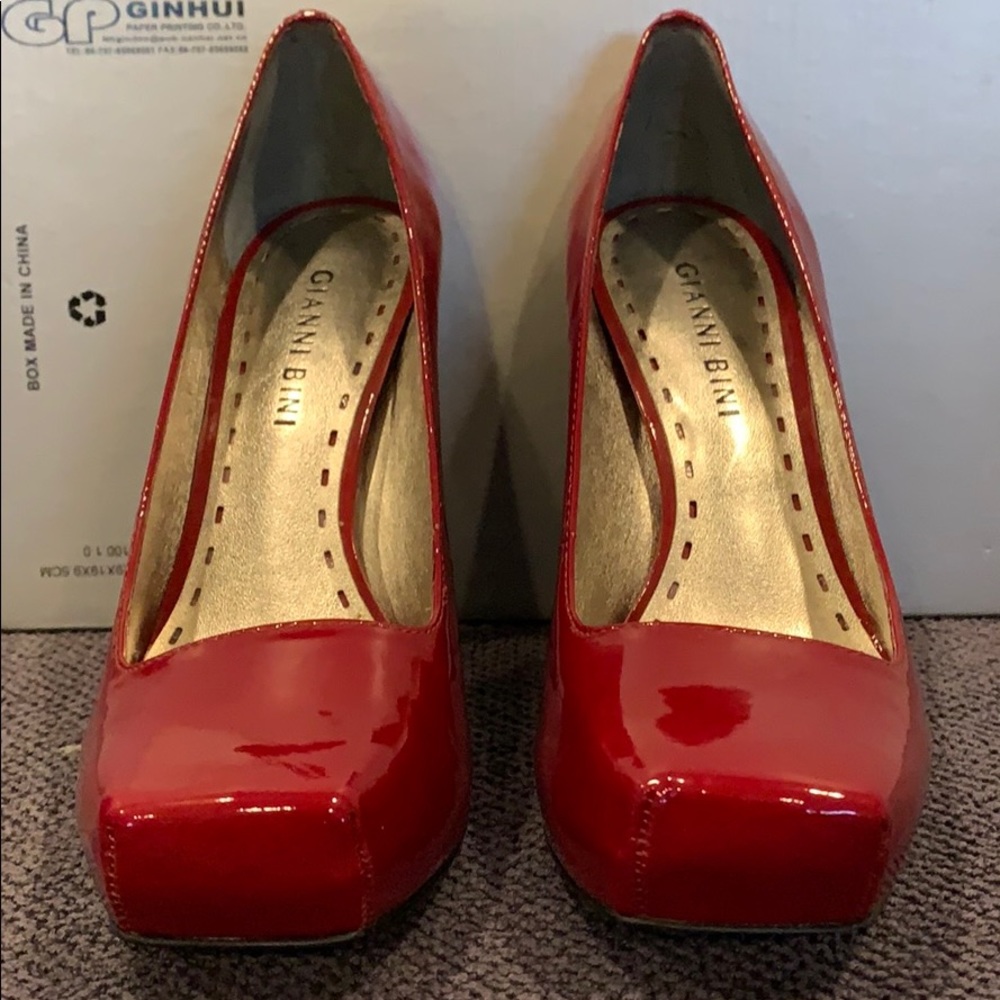 Gianni Bini Shoes